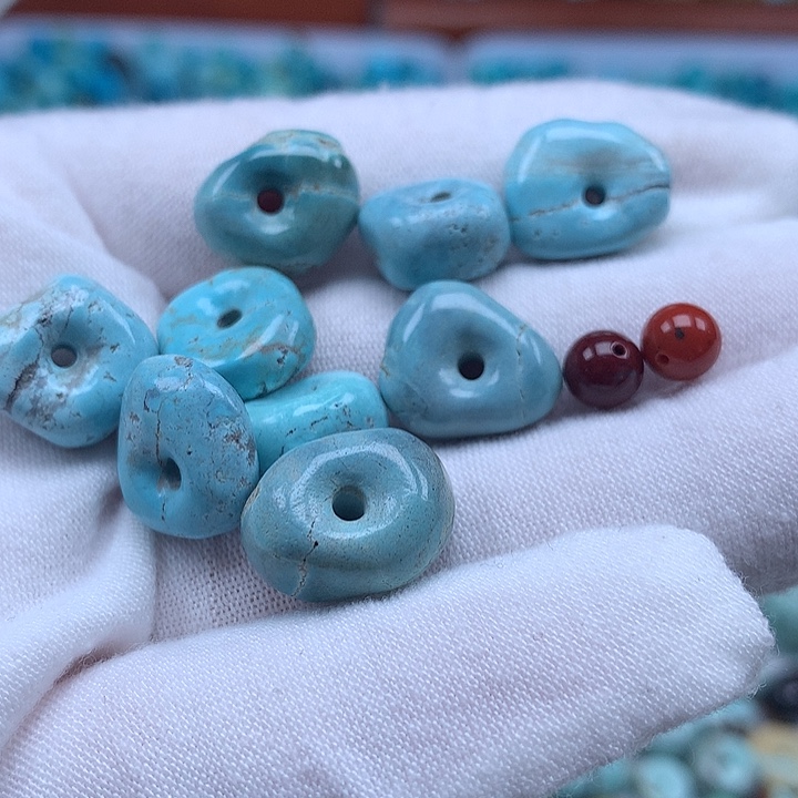 媛***媛南红玛瑙未镶嵌珠宝奇石