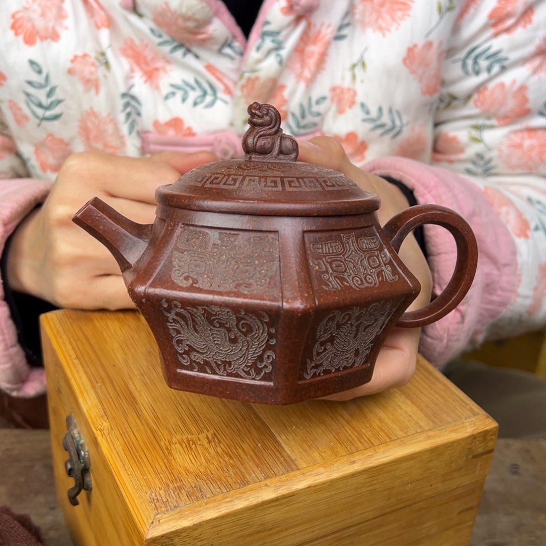 紫砂茶壶宜兴紫砂艺术