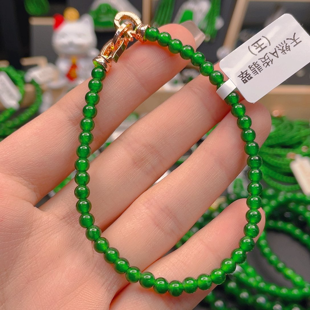 翡翠未镶嵌颈饰手链卡4