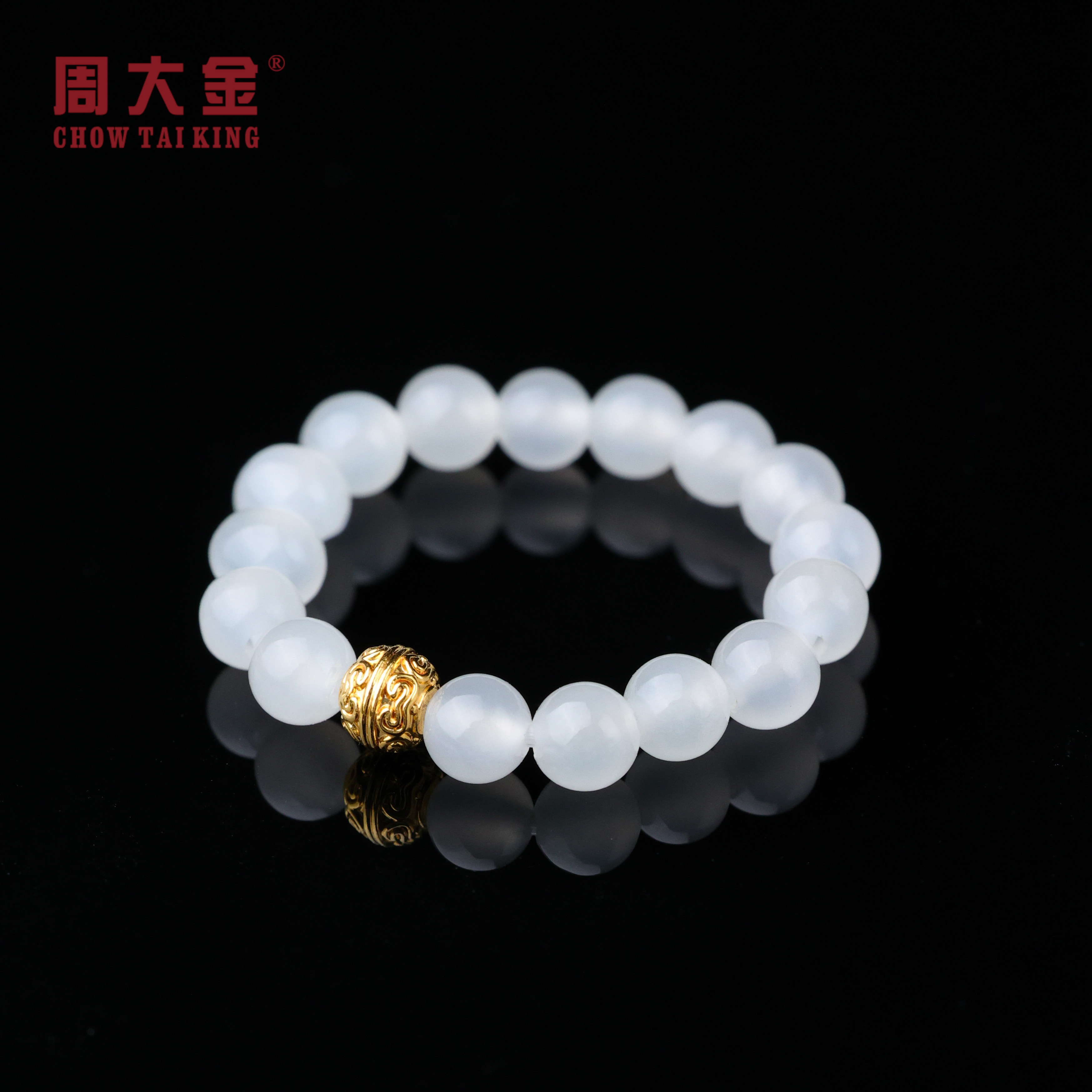 【周大金玉石】18k金和田玉白玉圆珠戒指-J1845鹤