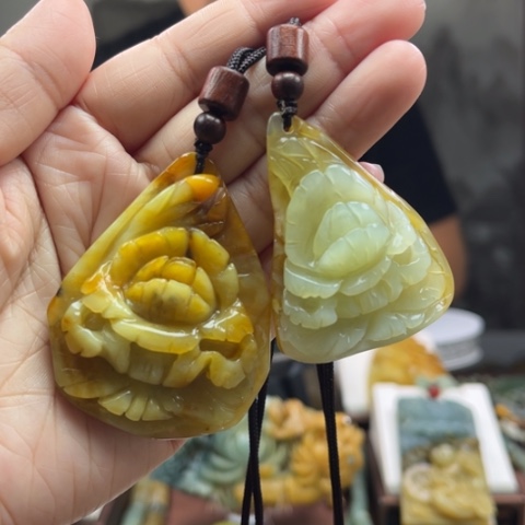 岫玉挂件未镶嵌挂件