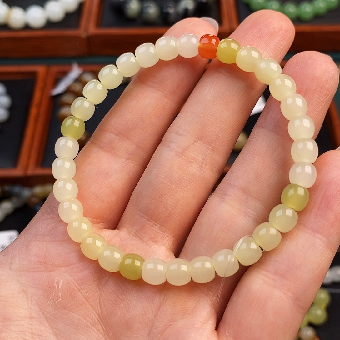 手链未镶嵌和田玉