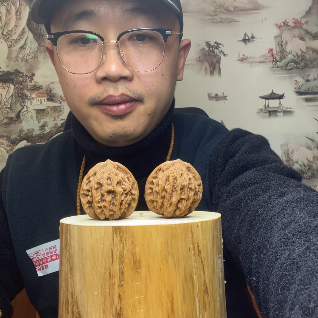 把件文玩核桃虎头