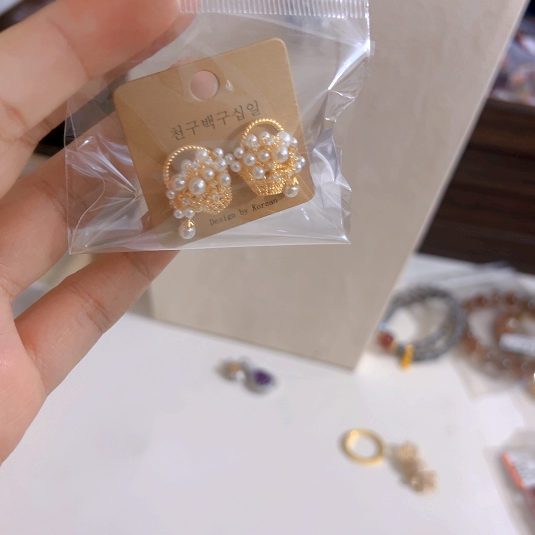 合成碳硅石铜合金925银花篮耳钉