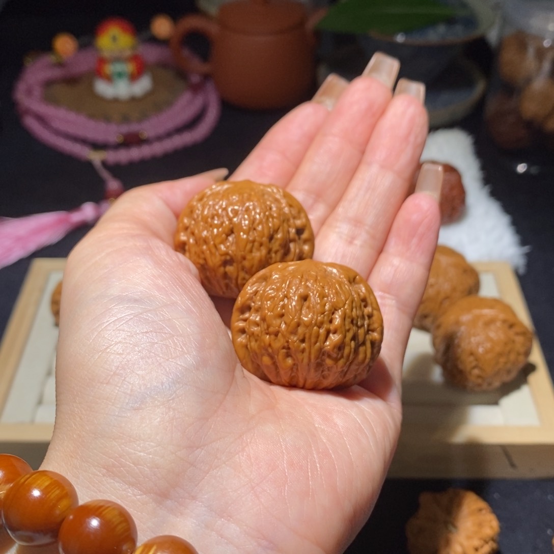 文玩核桃吊坠铁锤妹妹