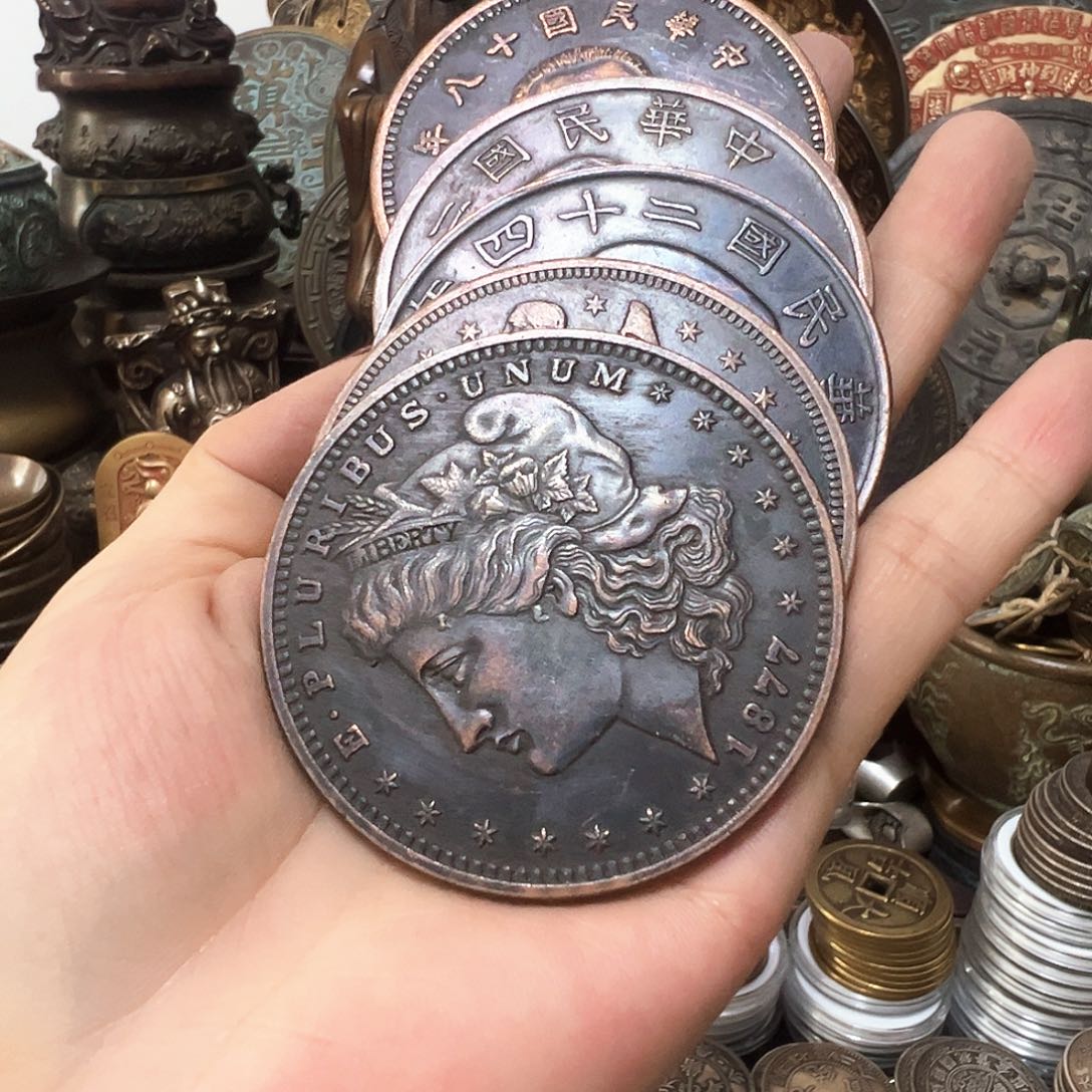 金属复古风格摆件