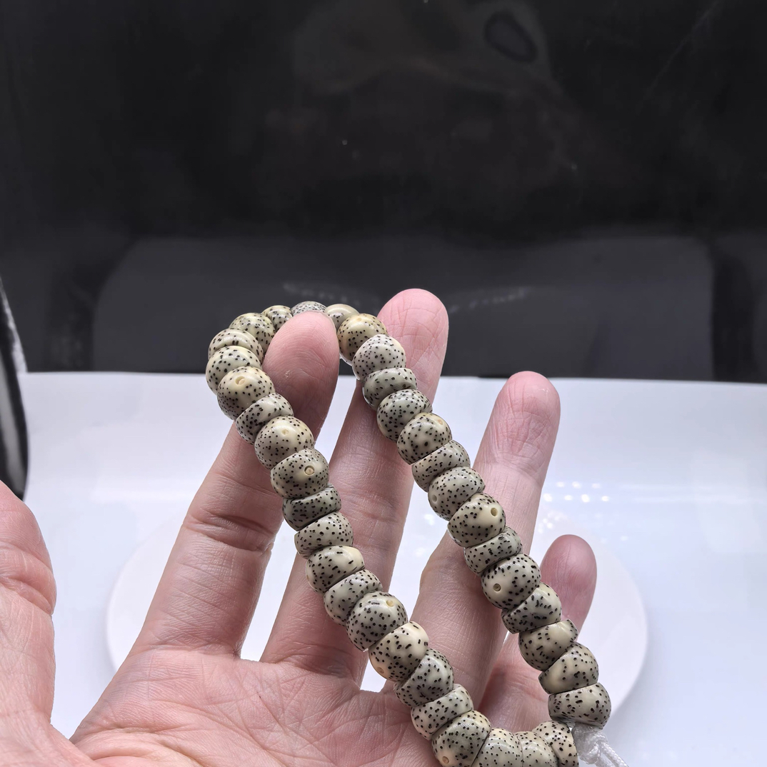 福利新人海南石玉料满透糯10肥嘟嘟大肠单圈星月菩提佛珠手持