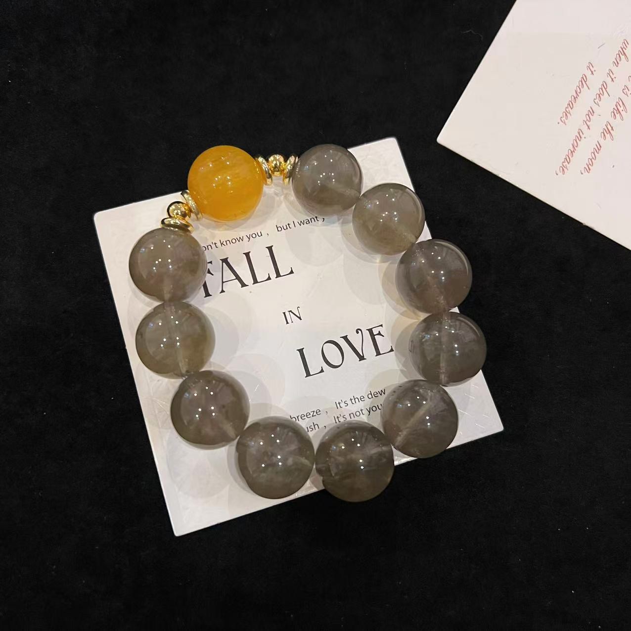 F535 绿水晶➕顶珠黄萤石设计款手串 多样性发