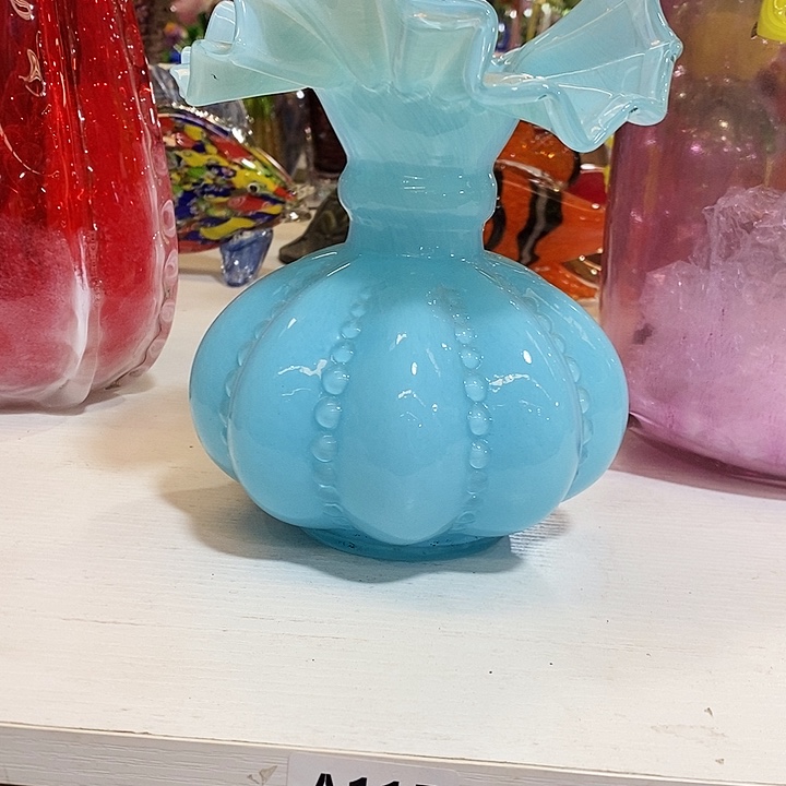 花瓶高19厘米口径2厘米