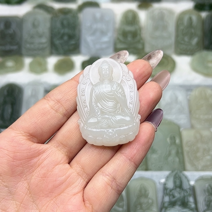 和田玉颈饰未镶嵌黎**丶