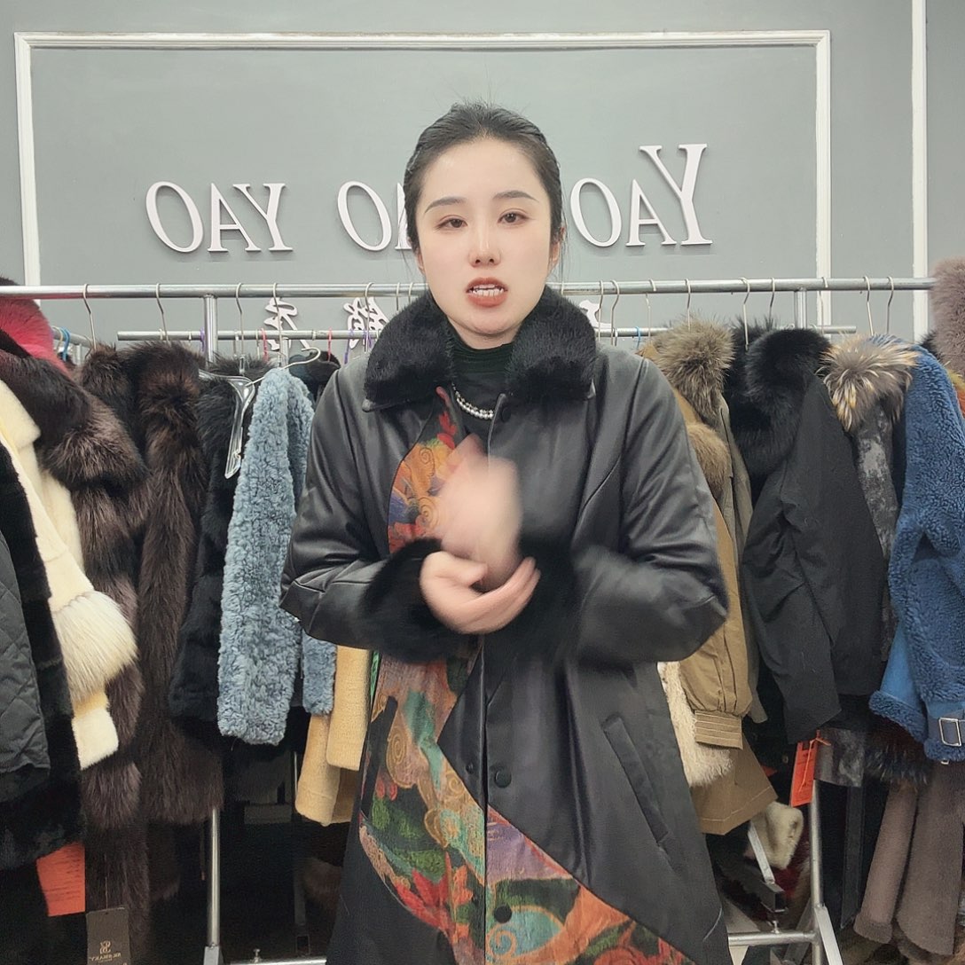 姚小妖家高端皮草