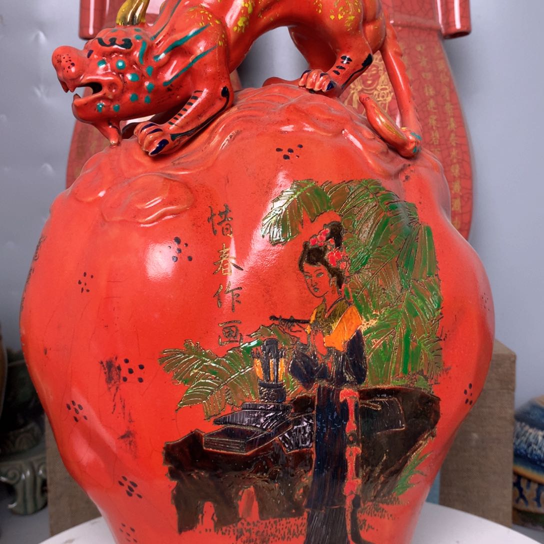 摆件红釉官窑独角兽摆件