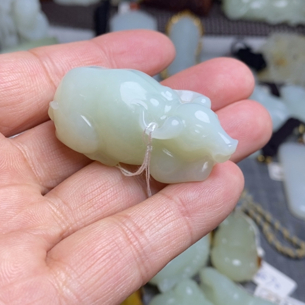 【闪购商品】和田玉（糖玉）颈饰未镶嵌楚**秋