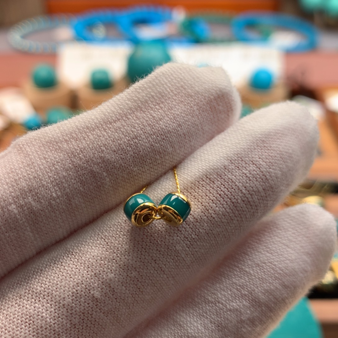 绿松石18K金镶嵌绿松石