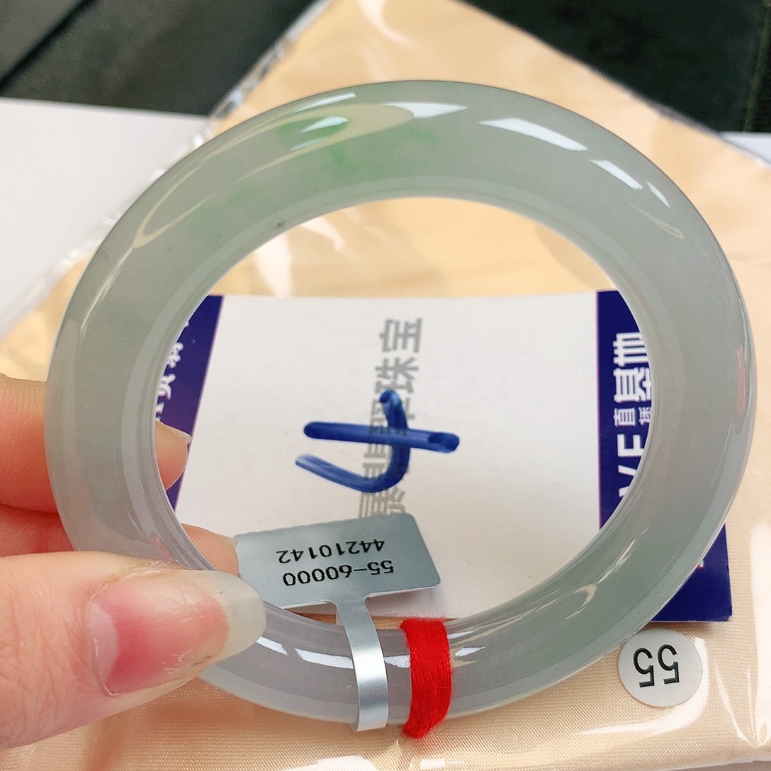 翡翠手镯未镶嵌缅甸天然a货翡翠