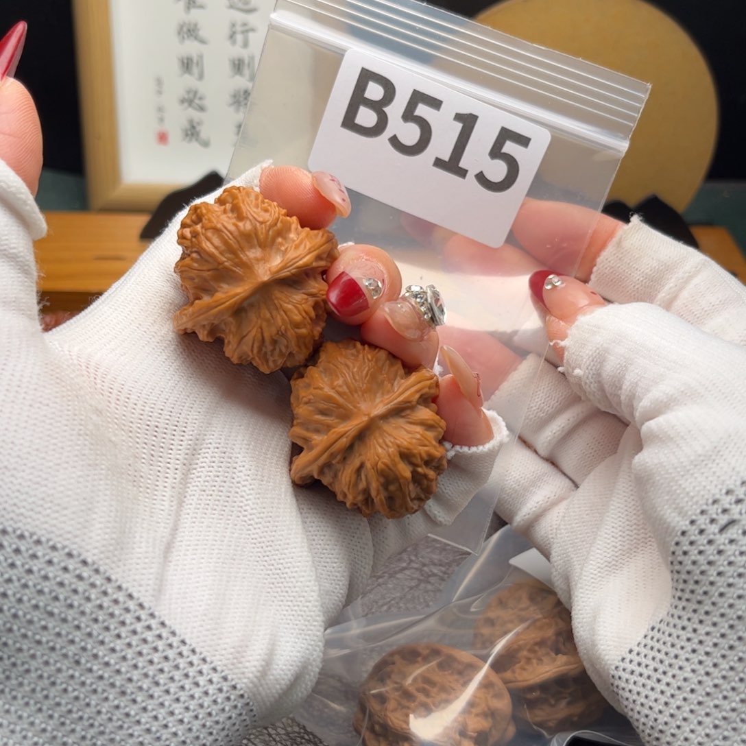 文玩核桃把件36野狼b 515