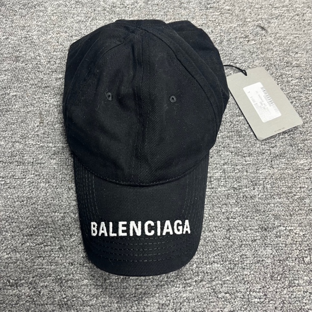 全新未使用 Balenciaga/巴黎世家 黑色字母刺绣logo棒球帽/L码