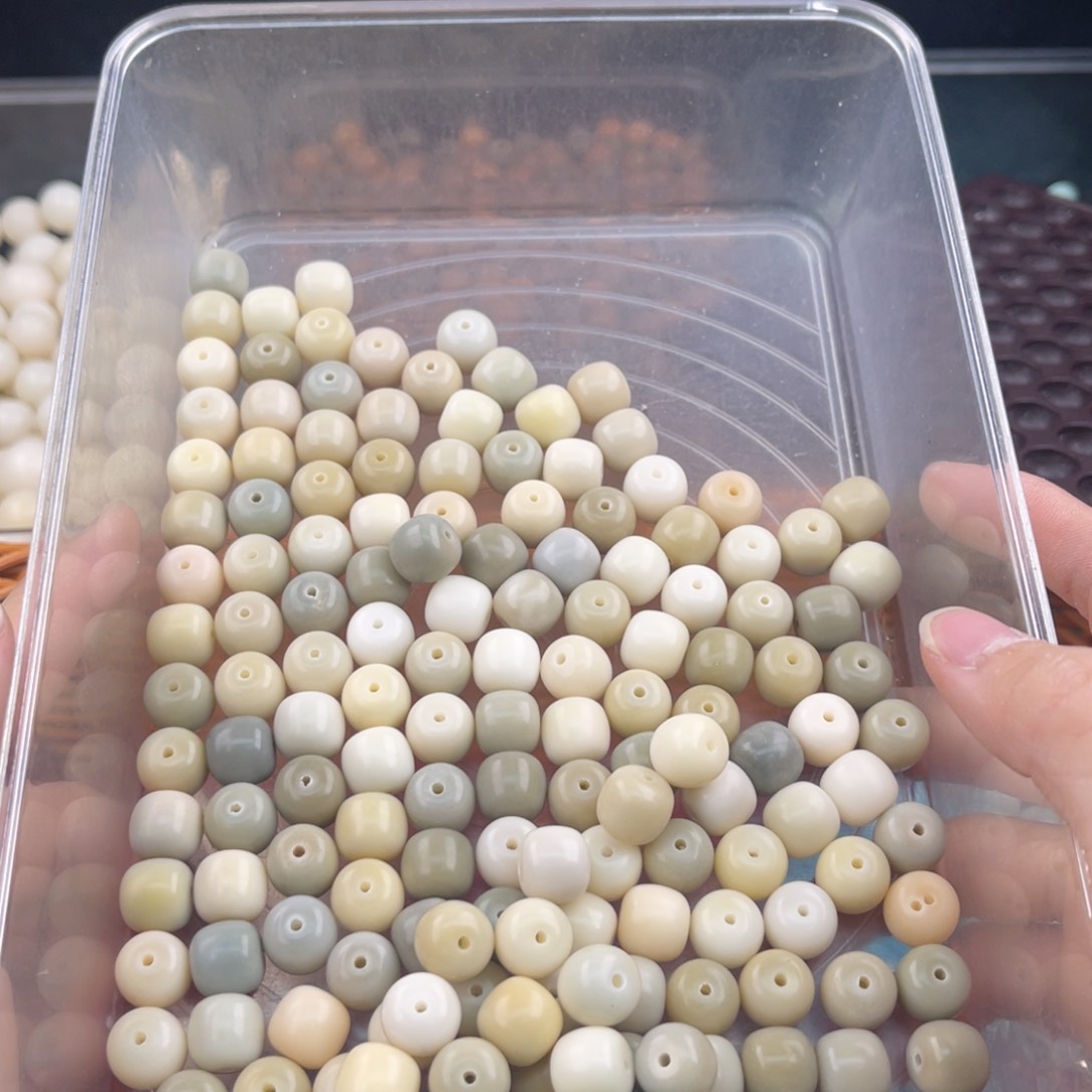 白玉菩提吊坠z 12mm/188颗 锅底不售后