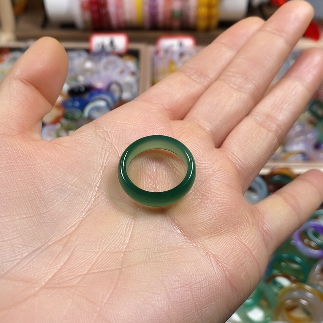 玛瑙/玉髓戒指未镶嵌夏**合