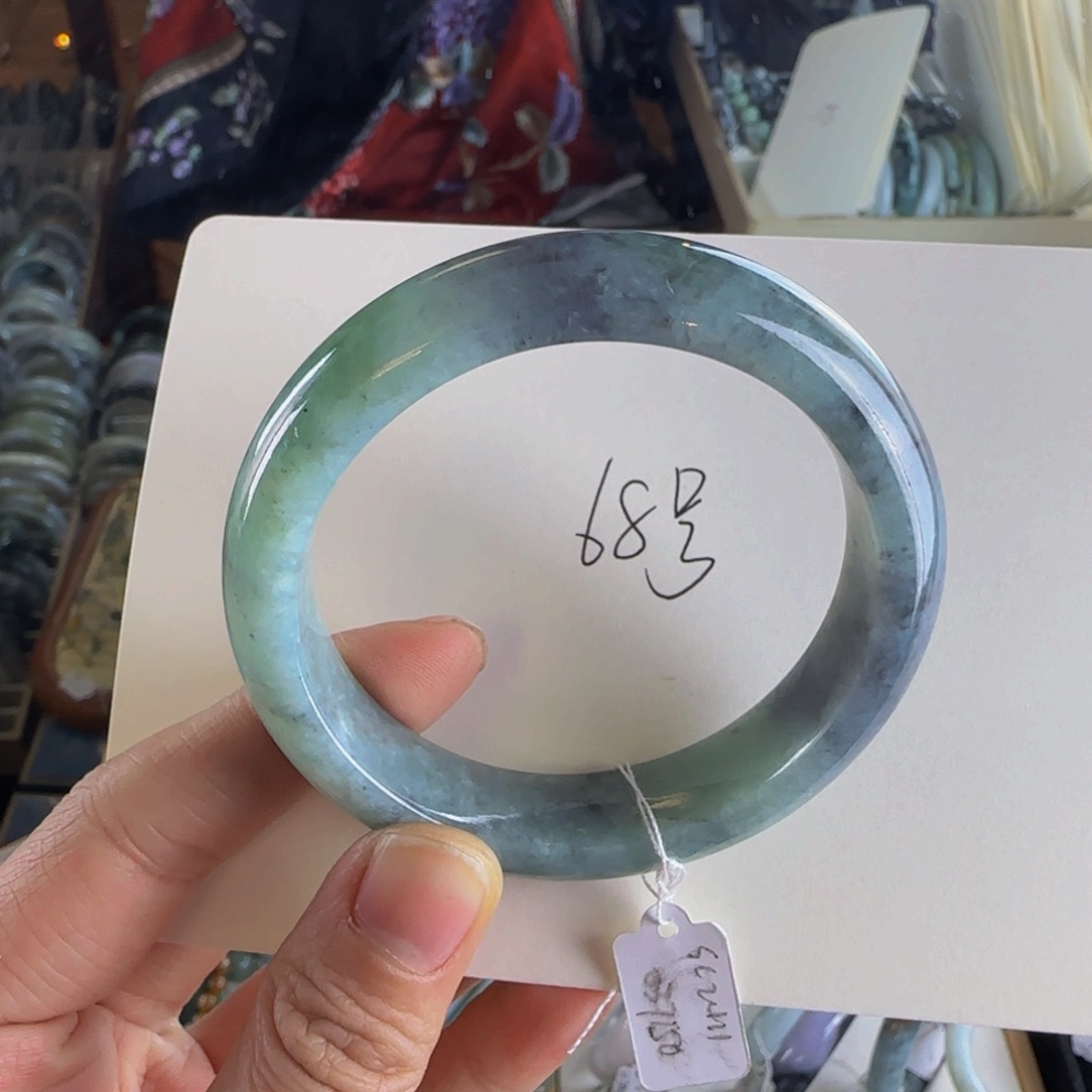 翡翠手镯未镶嵌老坑55