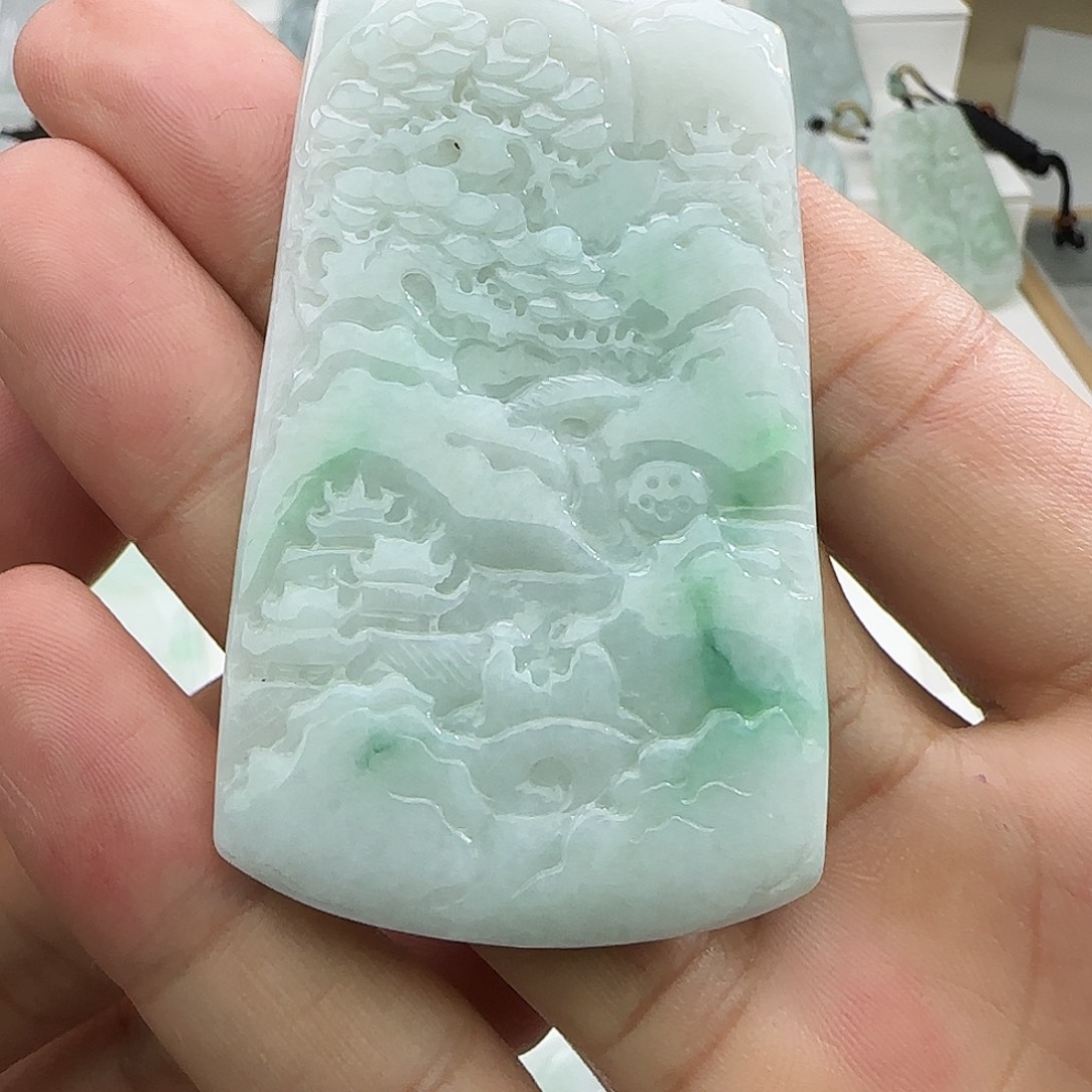 天***子翡翠未镶嵌颈饰翡翠
