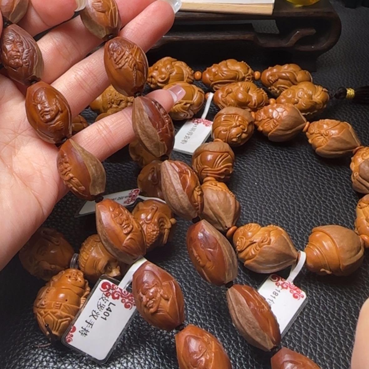 【闪购商品】橄榄核手串原皮罗汉
