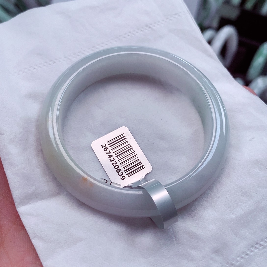 翡翠手镯未镶嵌圈口5152红加绿