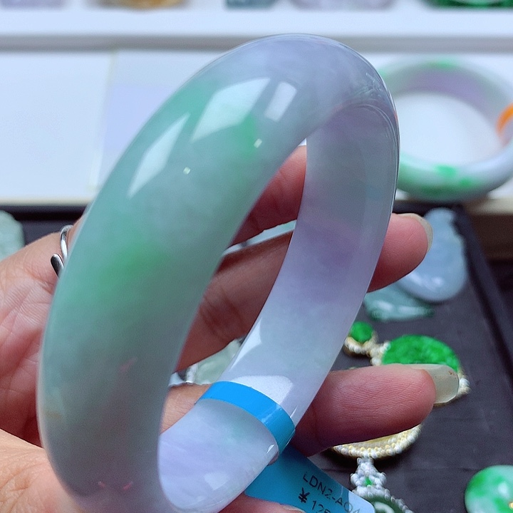 未镶嵌手镯翡翠翡翠