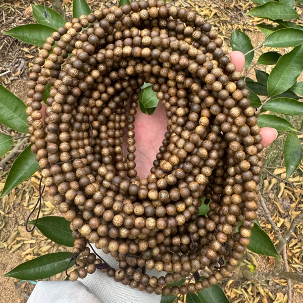 奇楠沉香圆珠长串0.6-10g+多样性发一条