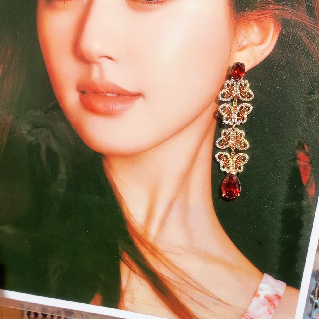 【闪购商品】纯铜925银锆石