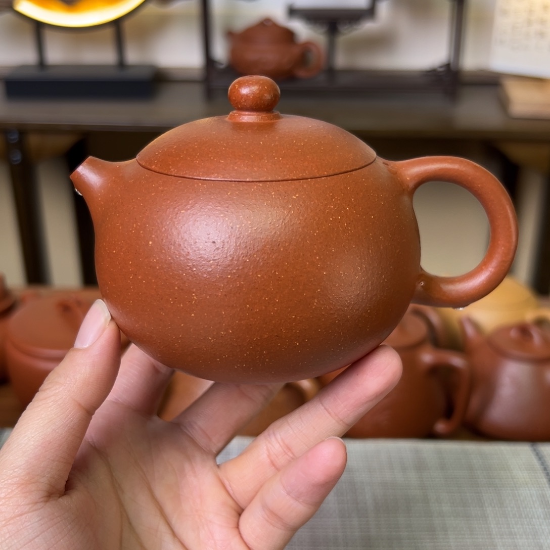 紫泥茶壶-****℃紫砂壶西施壶红降坡250cc微瑕