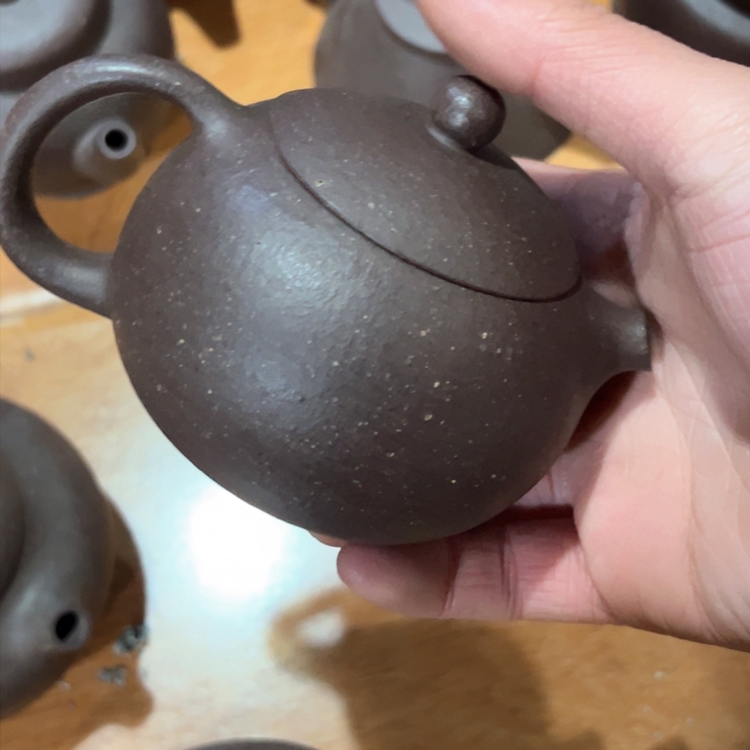 紫砂茶壶紫砂的味道很