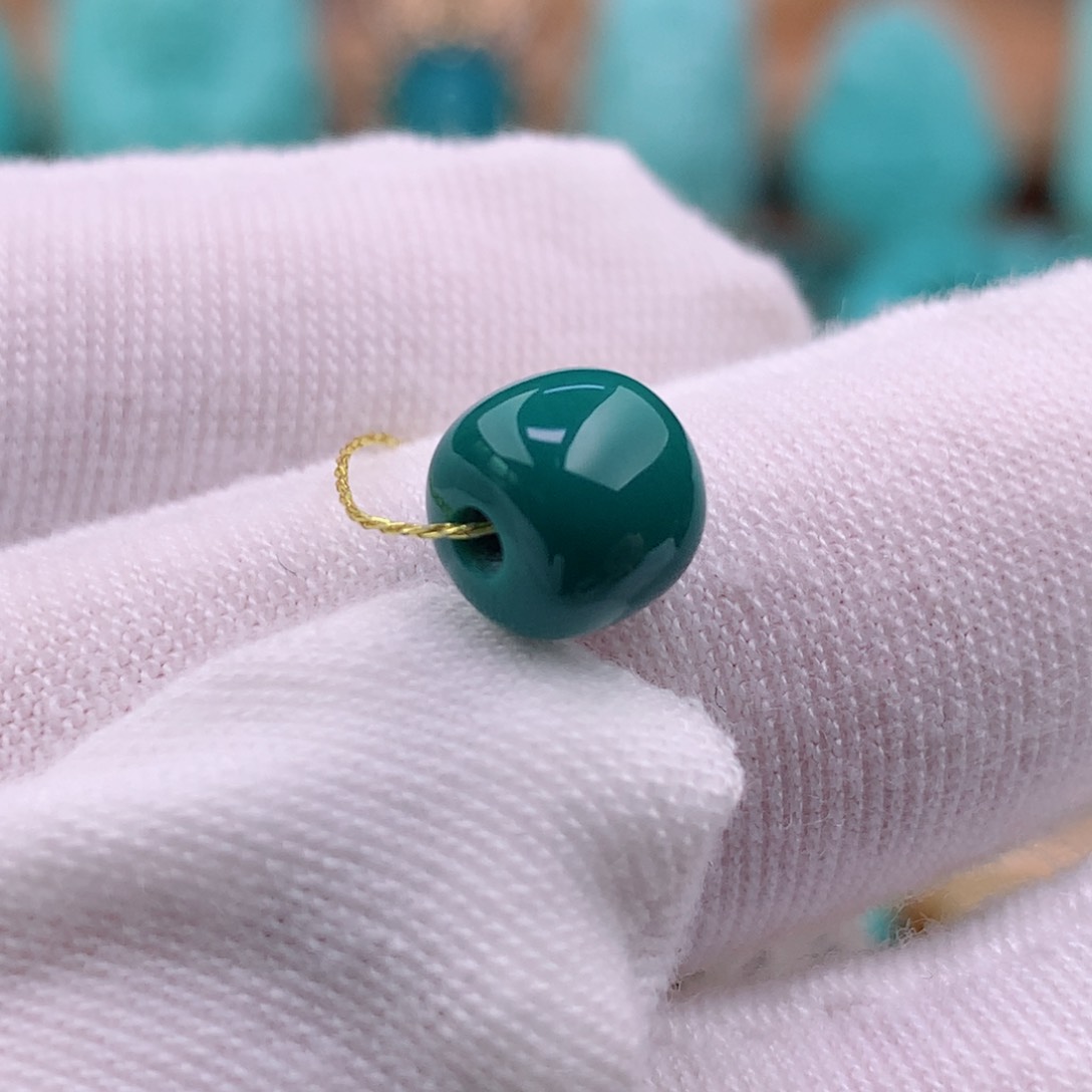 绿松石珠宝奇石未镶嵌7.4✖️6.7mm