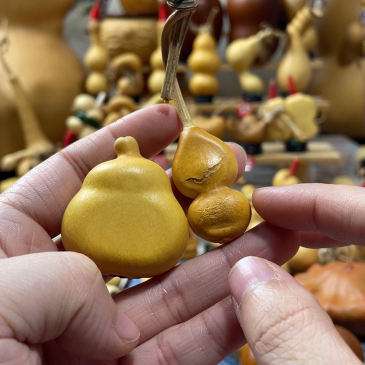 黛***华50美好的一天从吃瓜开始啦打榜