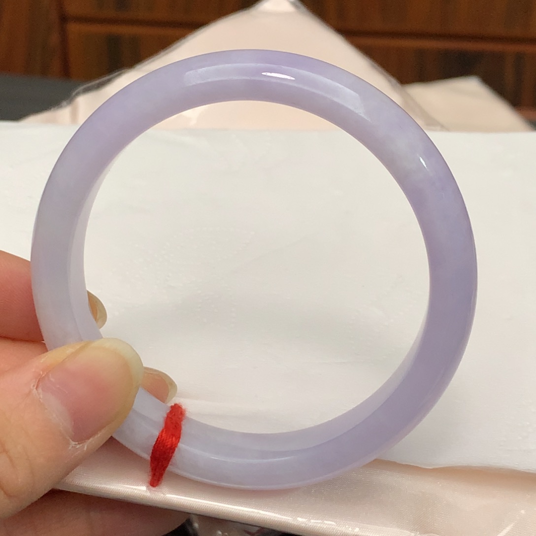 翡翠手镯未镶嵌翡翠手镯未镶嵌57.1圈口