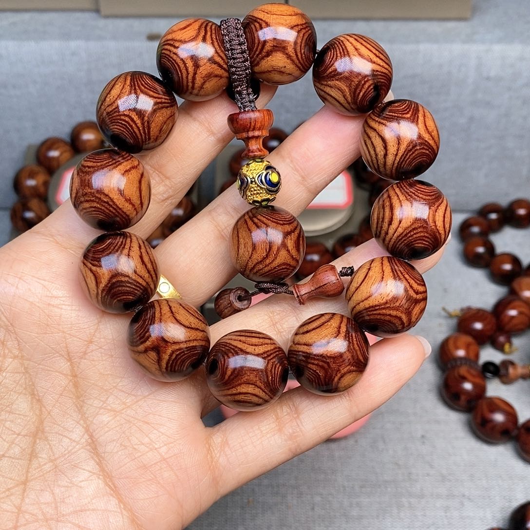 【闪购商品】黄花梨/降香黄檀江**旧黄花梨