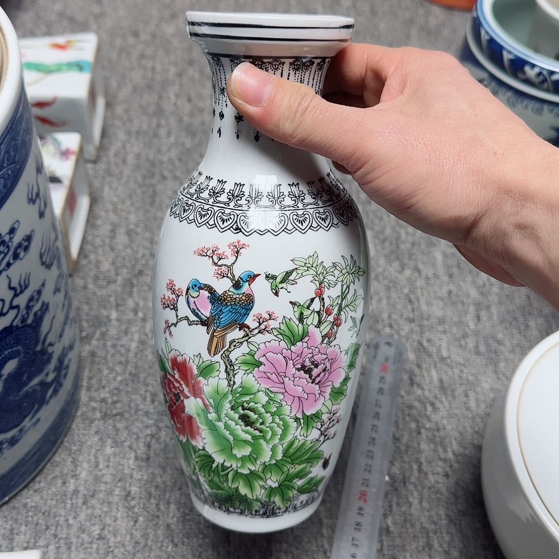 摆件瓷器的工艺技术水平