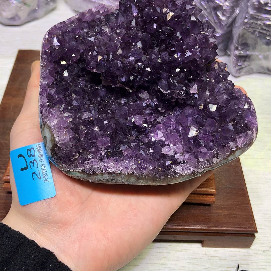 紫晶大型摆件（非配饰）未镶嵌