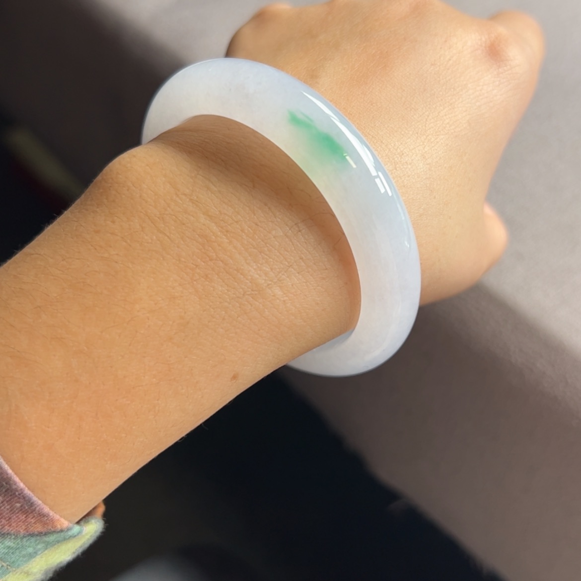 【闪购商品】翡翠手镯未镶嵌飘翠