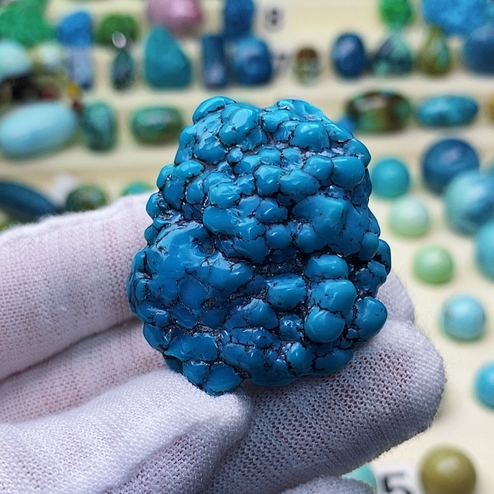 绿松石配饰未镶嵌