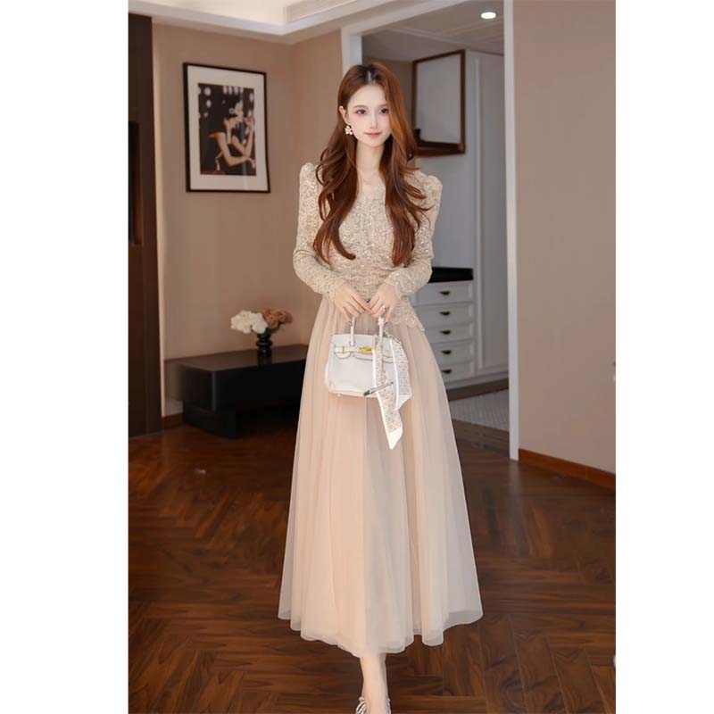 【有里布】秋冬新款法式拼接蕾丝优雅千金风V领连衣裙JT0321