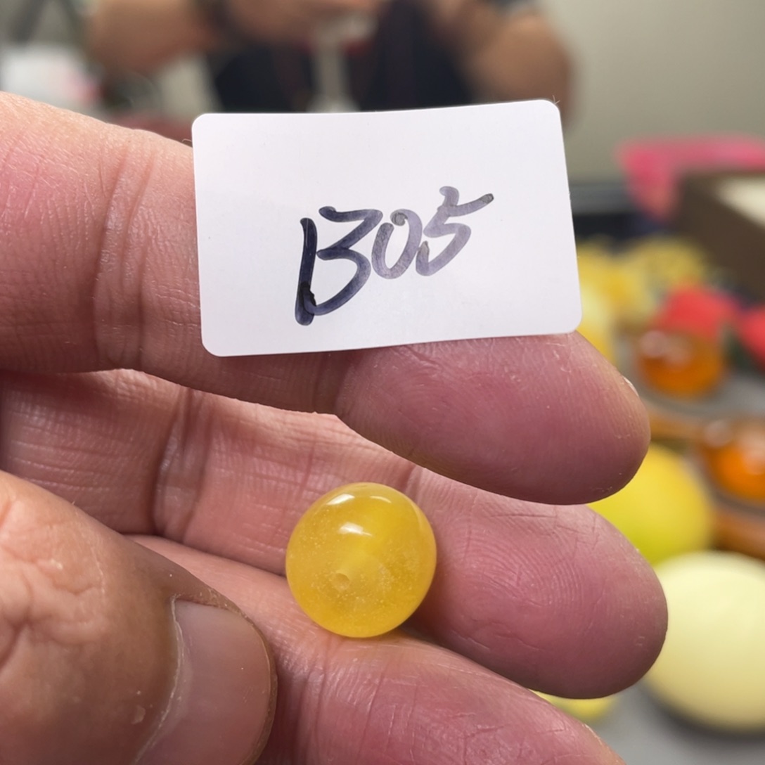 手链琥珀未镶嵌多样性发，发其中一件