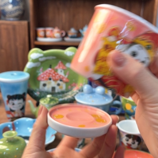 盒子景德镇釉下手绘陶瓷 