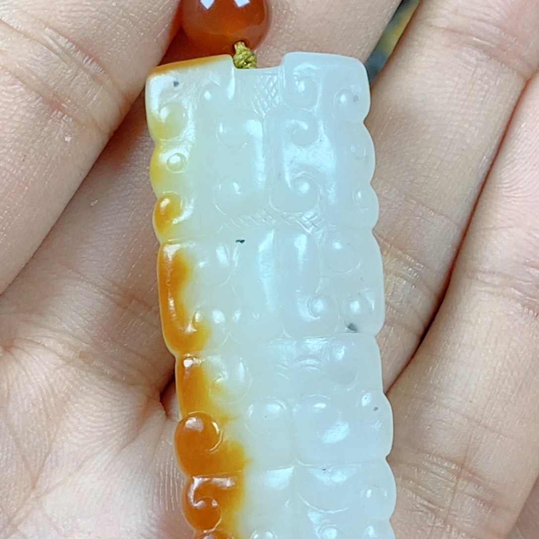 和田玉挂件未镶嵌兰**。