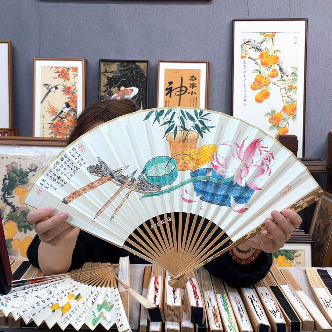 国画95寸梅妃-纯手绘-文玩扇骨（默认粘好）