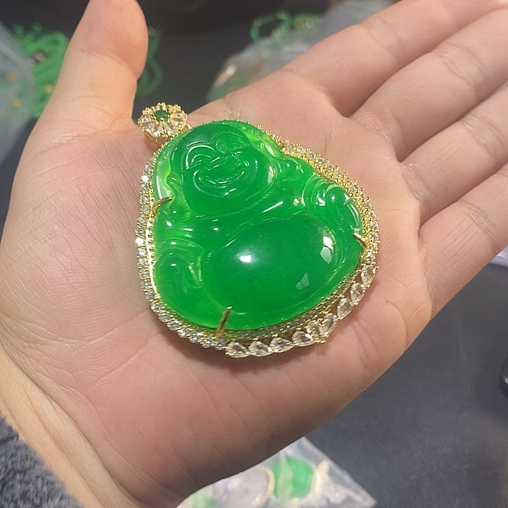 翡翠颈饰未镶嵌价格