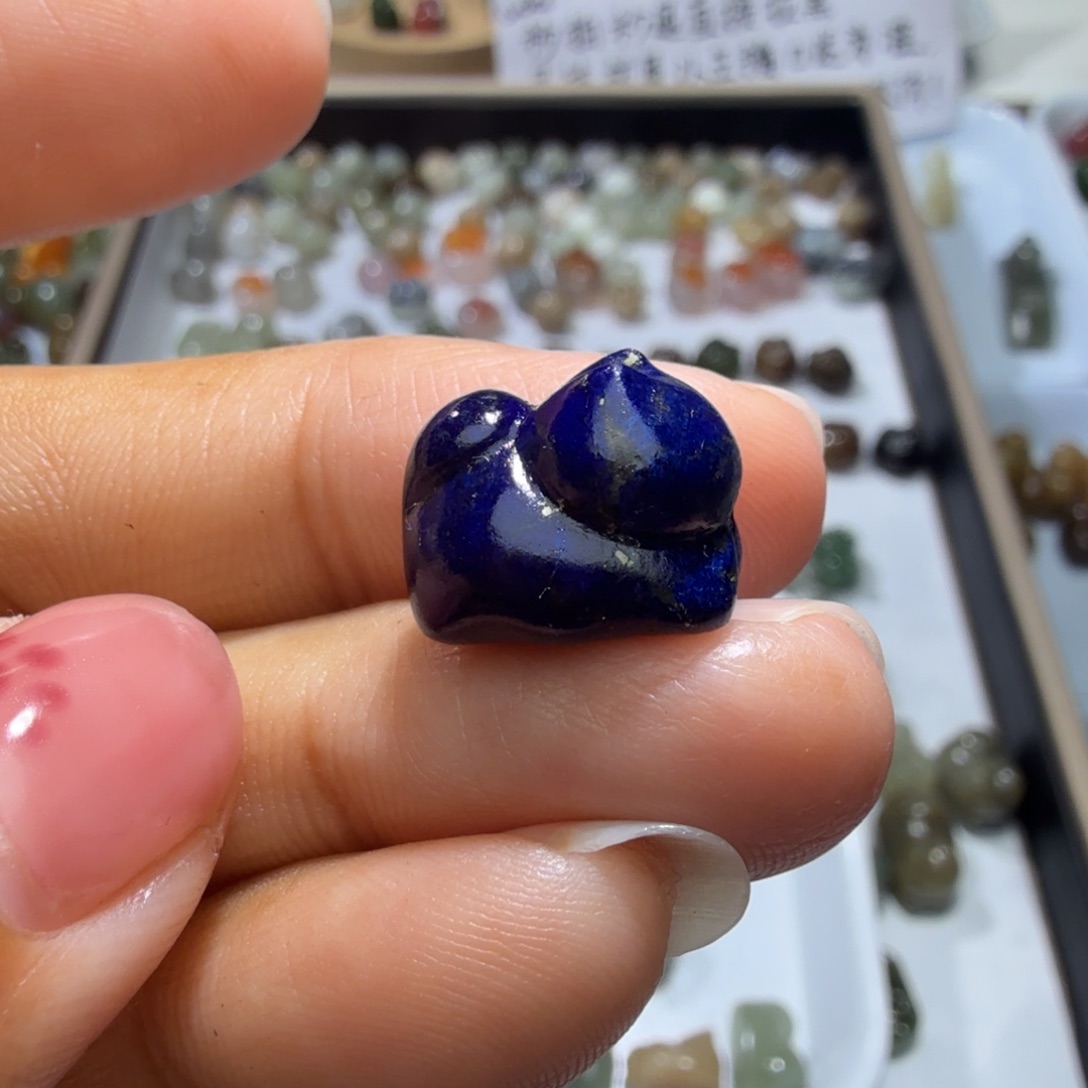 和田玉未镶嵌珠宝奇石