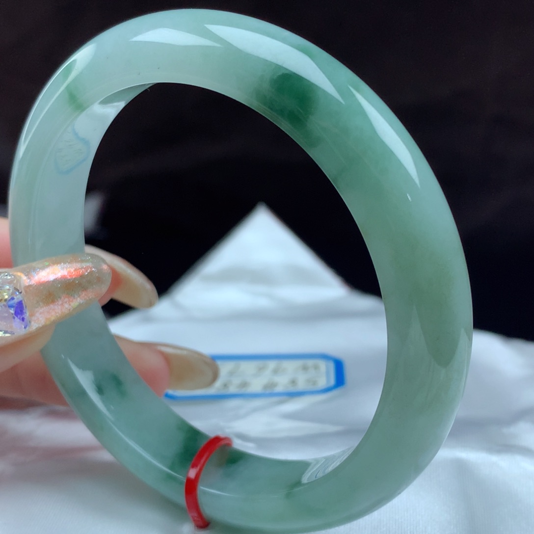 翡翠手镯未镶嵌朝*96738，