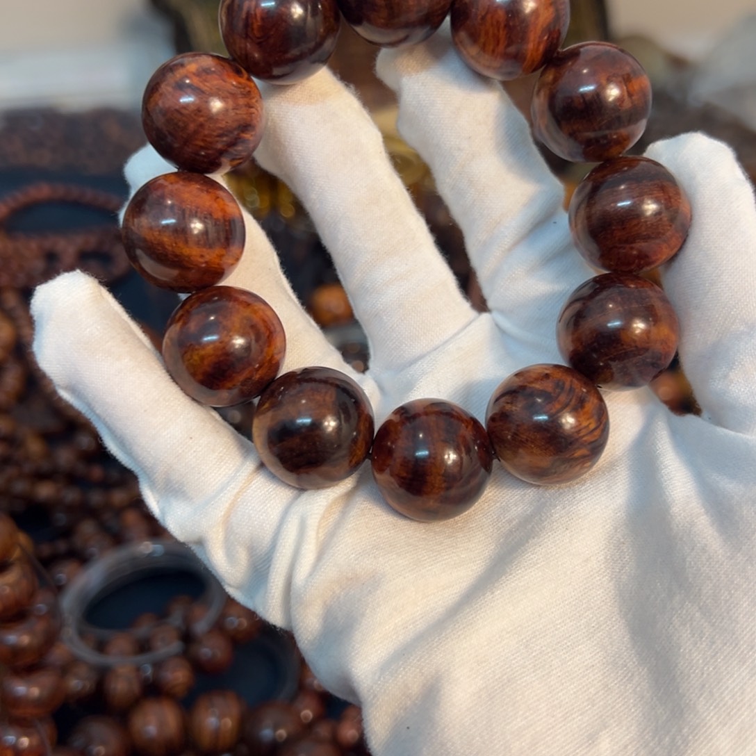 新***代木质类海南黄花梨2.0