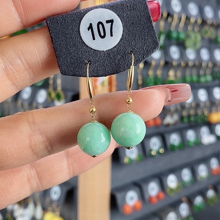 翡翠耳饰18K金镶嵌耳饰